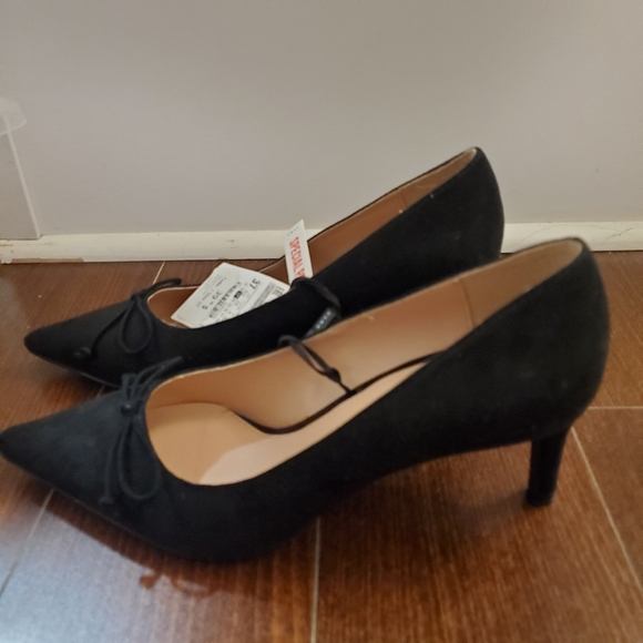 🖤 Zara velvet mid heel pumps - Picture 3 of 5